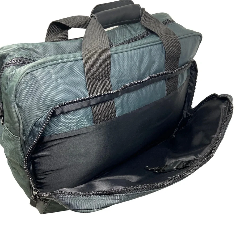 Green Medium Two Handle Duffle Bag. 20”